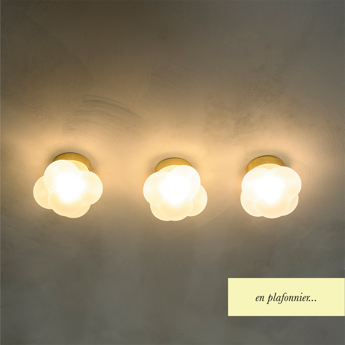 Mimosa applique lumineuse en trio design Margaux Keller