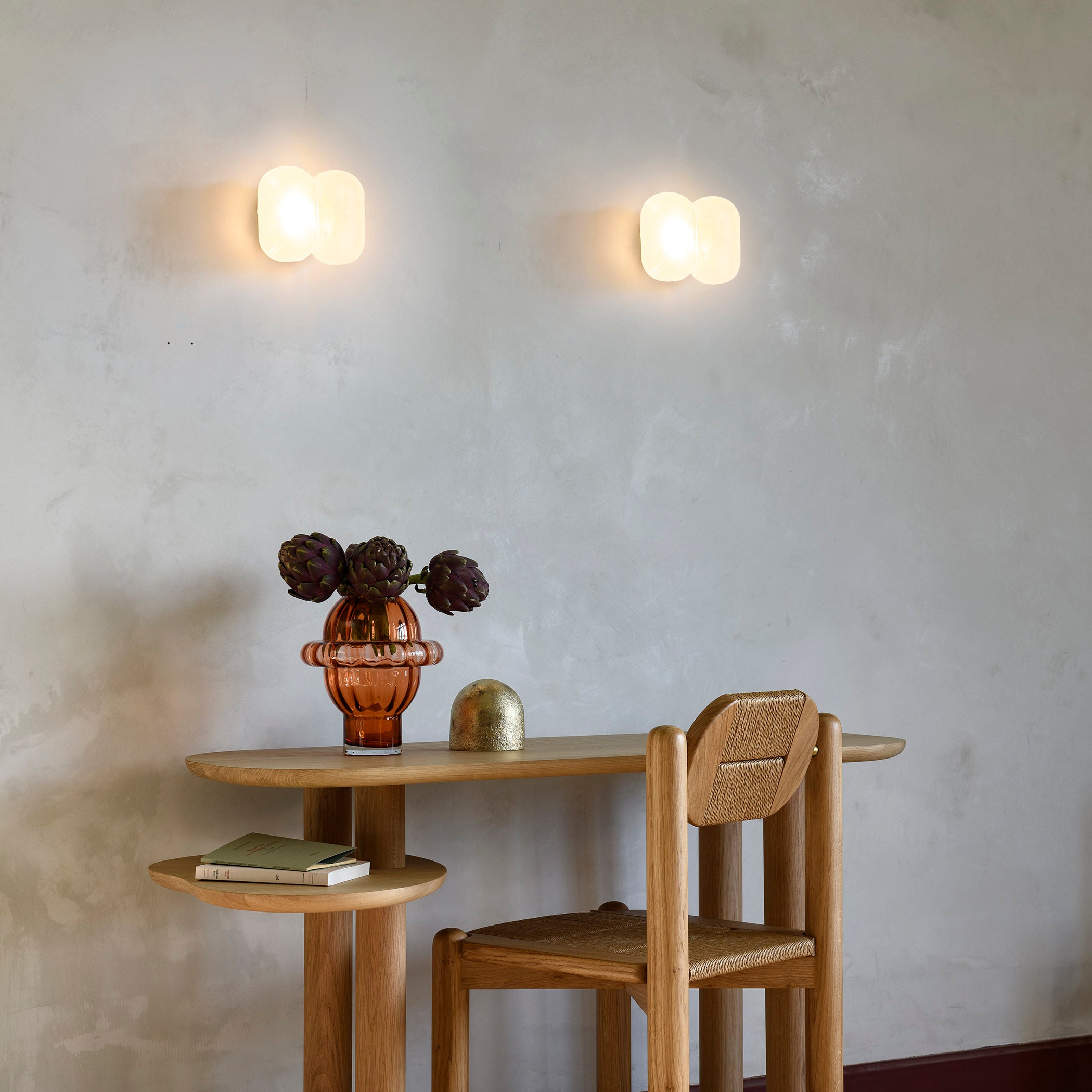 Poutou, wall light