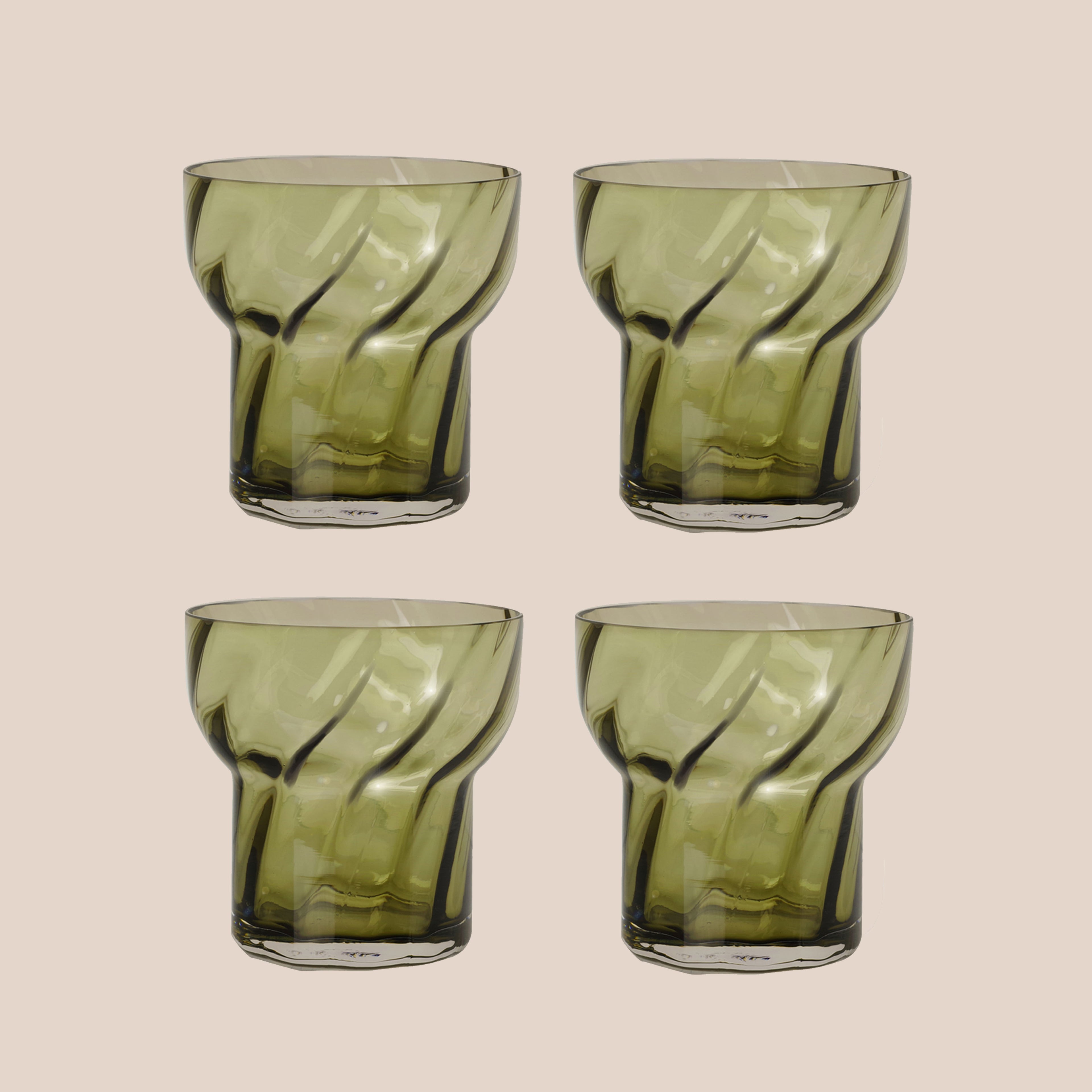 Parasol, verres soufflés bouche