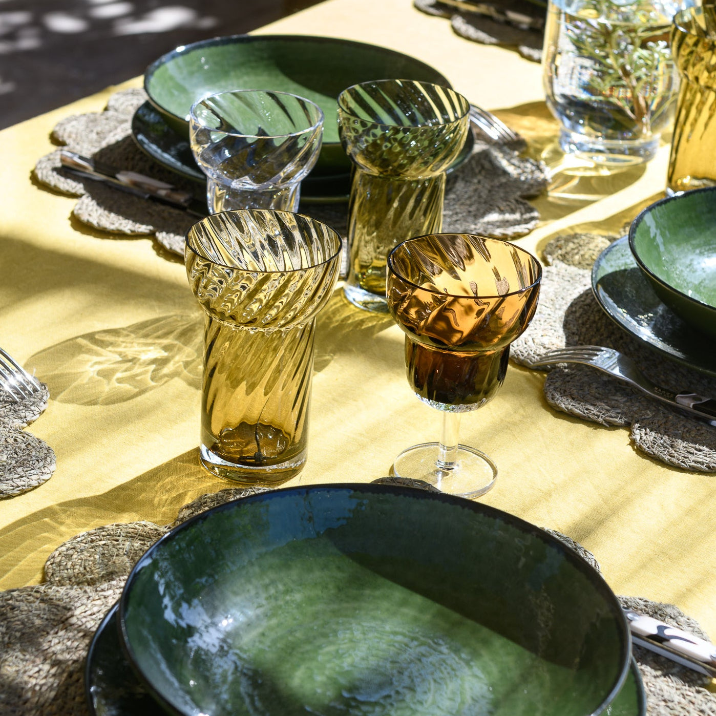 Parasol, verres à vin