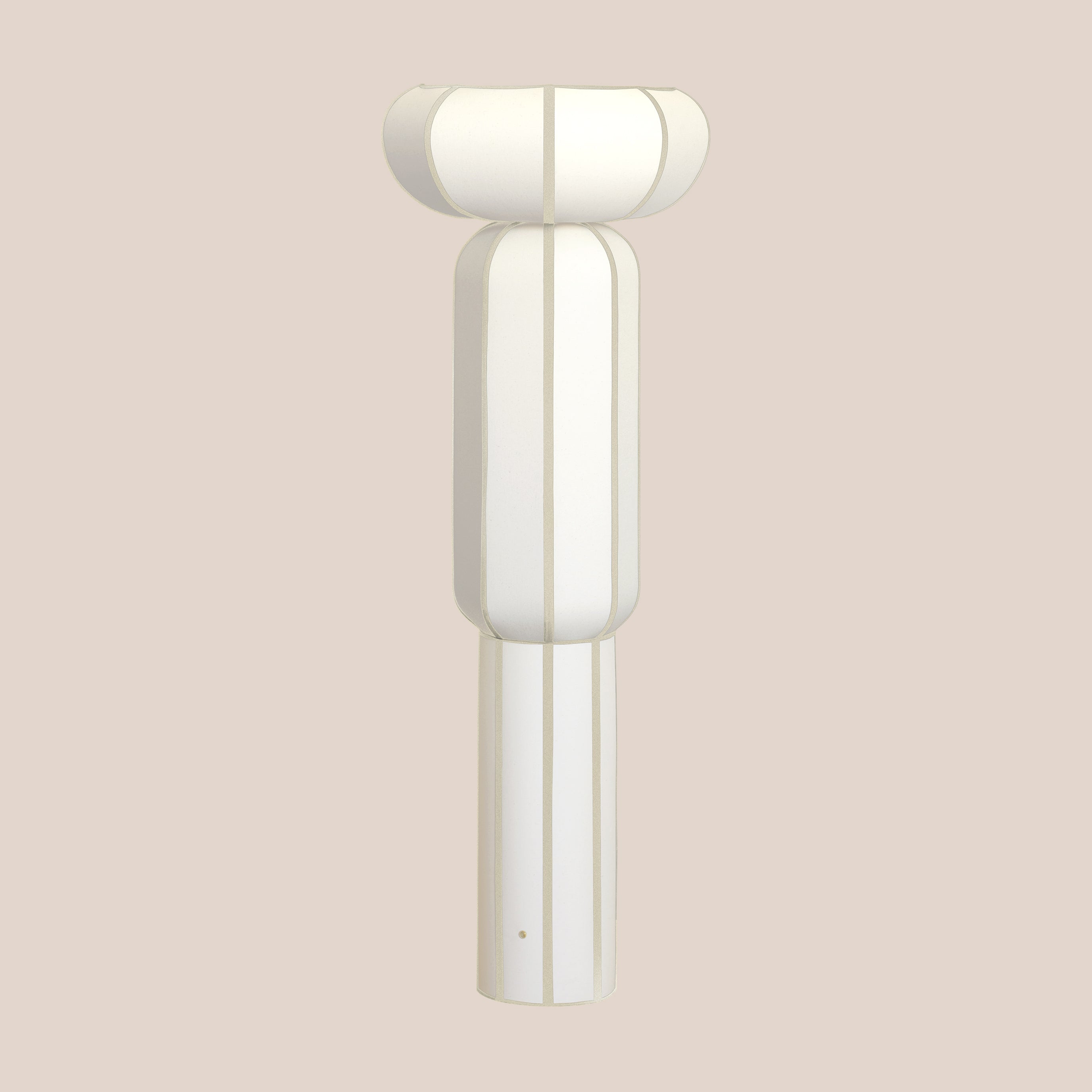 Augustine, lampadaire
