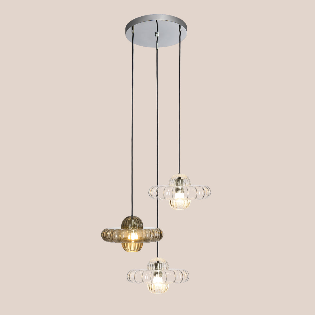 Toupi, lustre trio