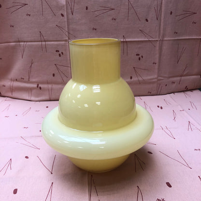 Madalena, vase Imparfait