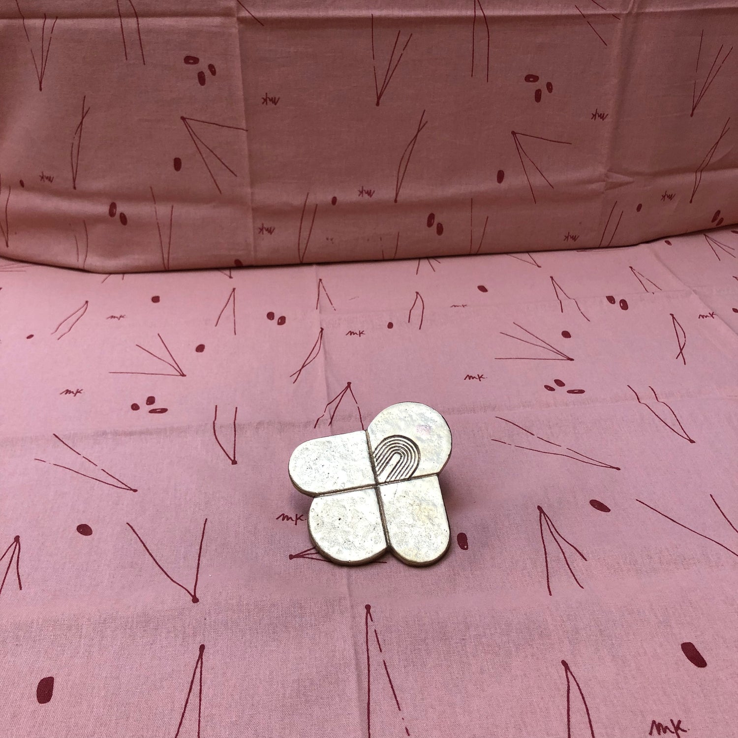 Cicala, patère en bronze d&