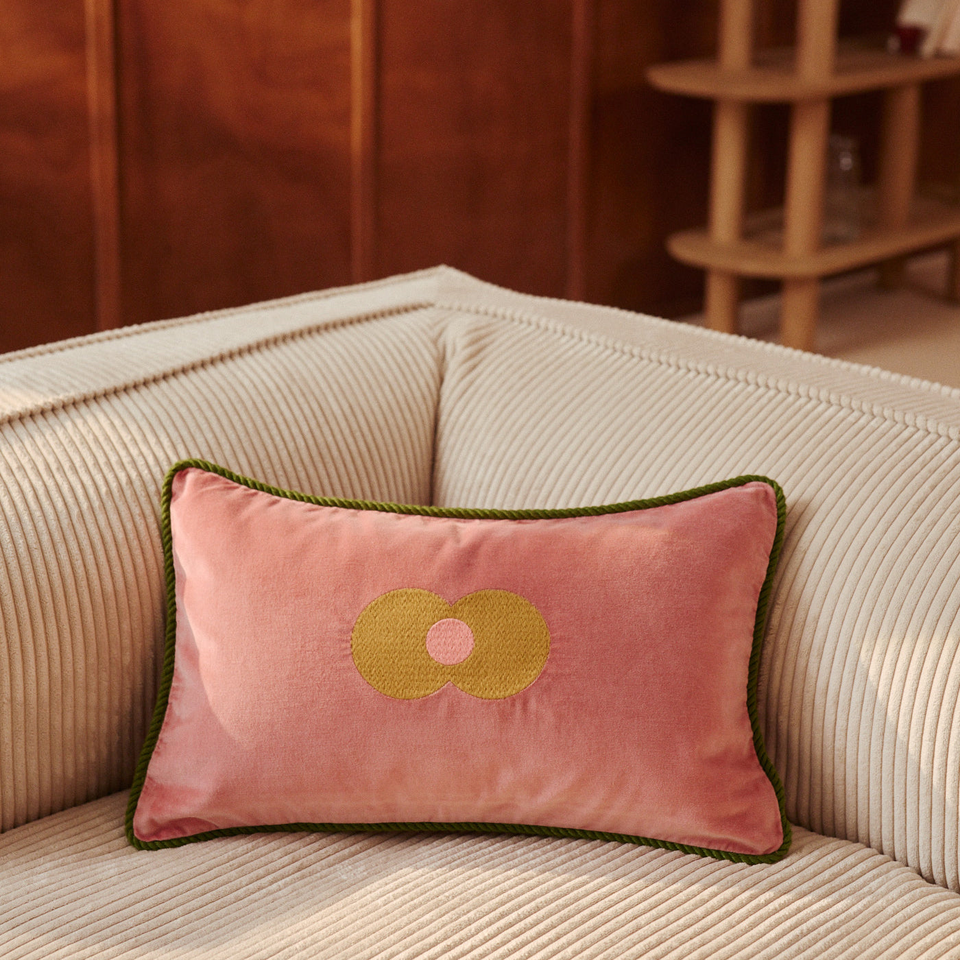 Nine, housse de coussin en velours