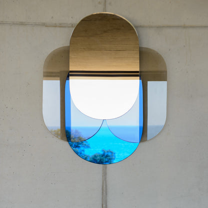 Aleto, mirror